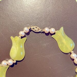 Gorgeous Stone Beaded Necklace 18"